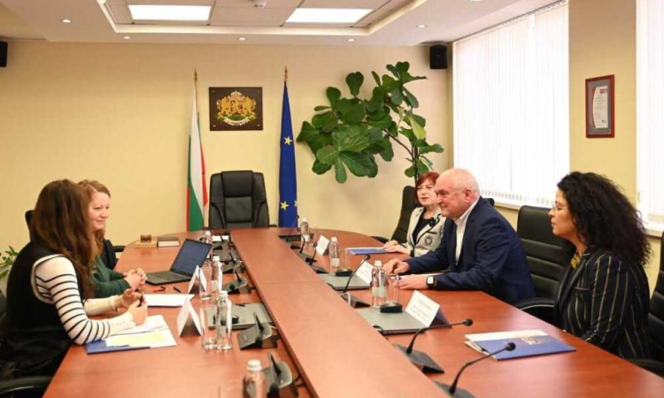 Главчев посрещна ръководителката на мисията на Световната банка