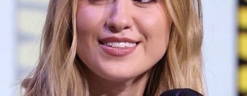 Българската гордост в Холивуд Мария Бакалова призова за подкрепа на националите по тенис