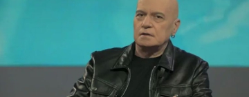 Слави Трифонов: Йотова може да избира между представителя на 