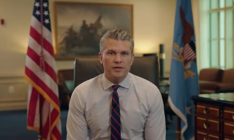 Пентагонът прекъсва връзките си с Харвард