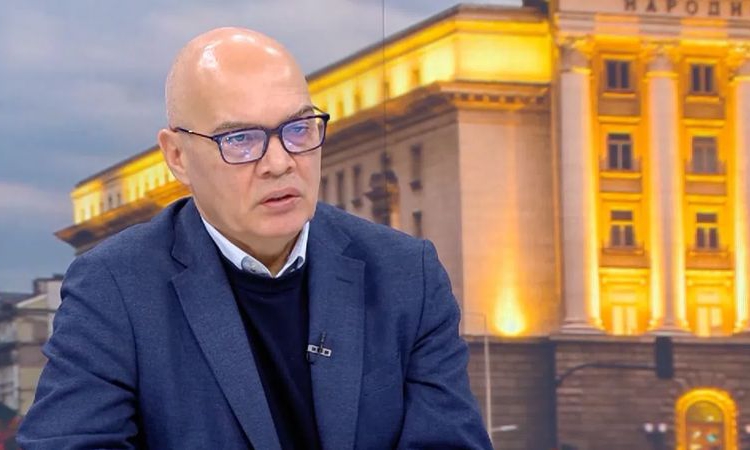 Тихомир Безлов: Съдейки по записа, изглежда, че тримата мъже край Петрохан се сбогуват, защото знаят, че ще се самоубият