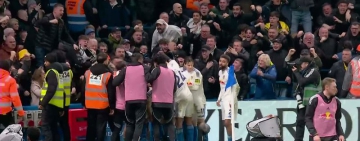 Челси отново не успя да надвие Лийдс и Илия Груев