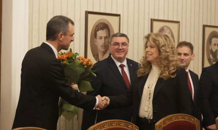 АПС при президента: Нашето виждане е, че Андрей Гюров отговаря на очакванията за служебен премиер