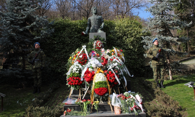 Почитаме 153 години от трагичната гибел на Апостола на Свободата Васил Левски   