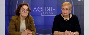 Политически чадър Янкулов е убеден, че без такъв не е можело да се развива дейността.   