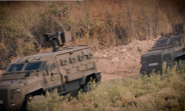 Първите бойни машини "Страйкър" вече са в България