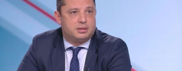 Делян Добрев: Не е вярно, че напускам ГЕРБ