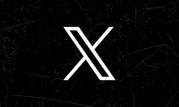 Социалната мрежа „Екс“ се срина