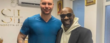 Футболната звезда Клод Макелеле се озова в Пазарджик