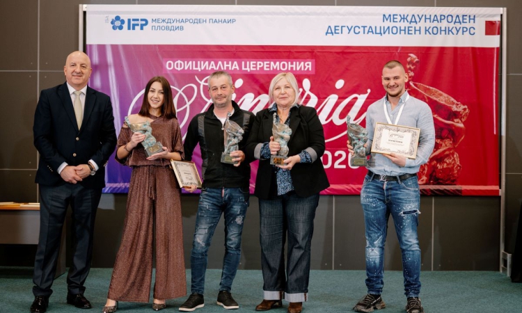 Четири български и едно италианско вино със „Златен ритон“ на ВИНАРИЯ 2026