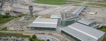 МО обясни присъствието на американски военни самолети на летище София