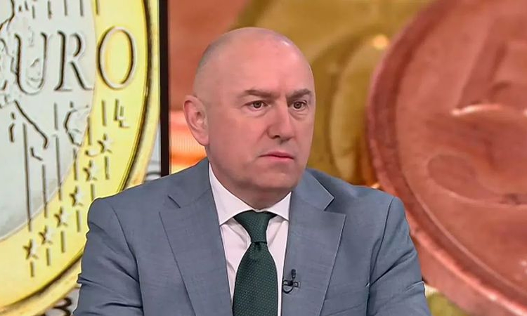 Каримански: Служебният кабинет не бива да прокарва политики чрез бюджета