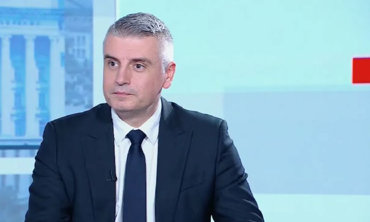 Радослав Рибарски за Борисов: Не е работа на политически лидери да се месят в отбраната