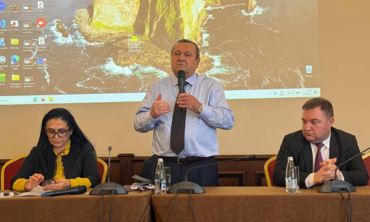 Министър Адемов: От 1 юли пенсиите се увеличават със 7,8%