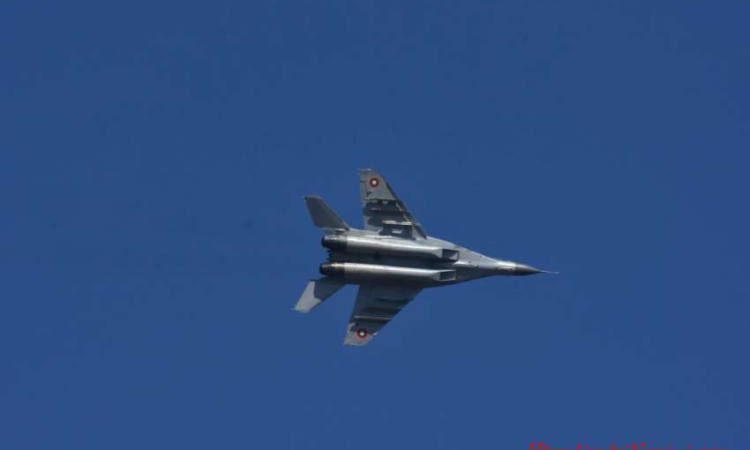 Гърция изпраща Пейтриът и F-16 в защита на България