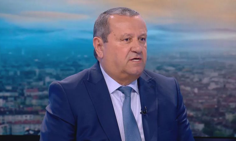 Кабинетът прие наредба, определяща кои домакинства ще бъдат признати за енергийно бедни и кои за "уязвими клиенти"