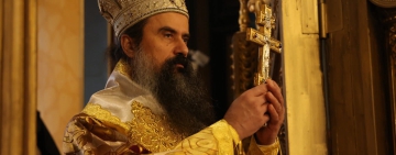 Патриарх Даниил на Разпети петък: Да не съдим Бога, а да търсим спасението си