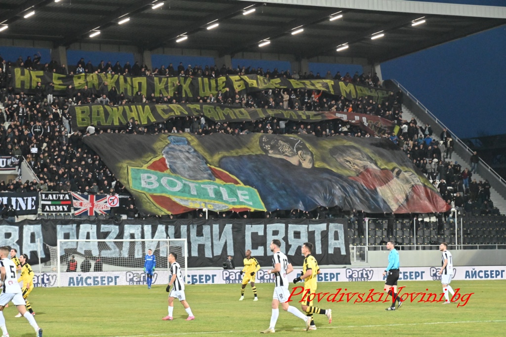 Ударно начало на плейофната фаза в Първа лига