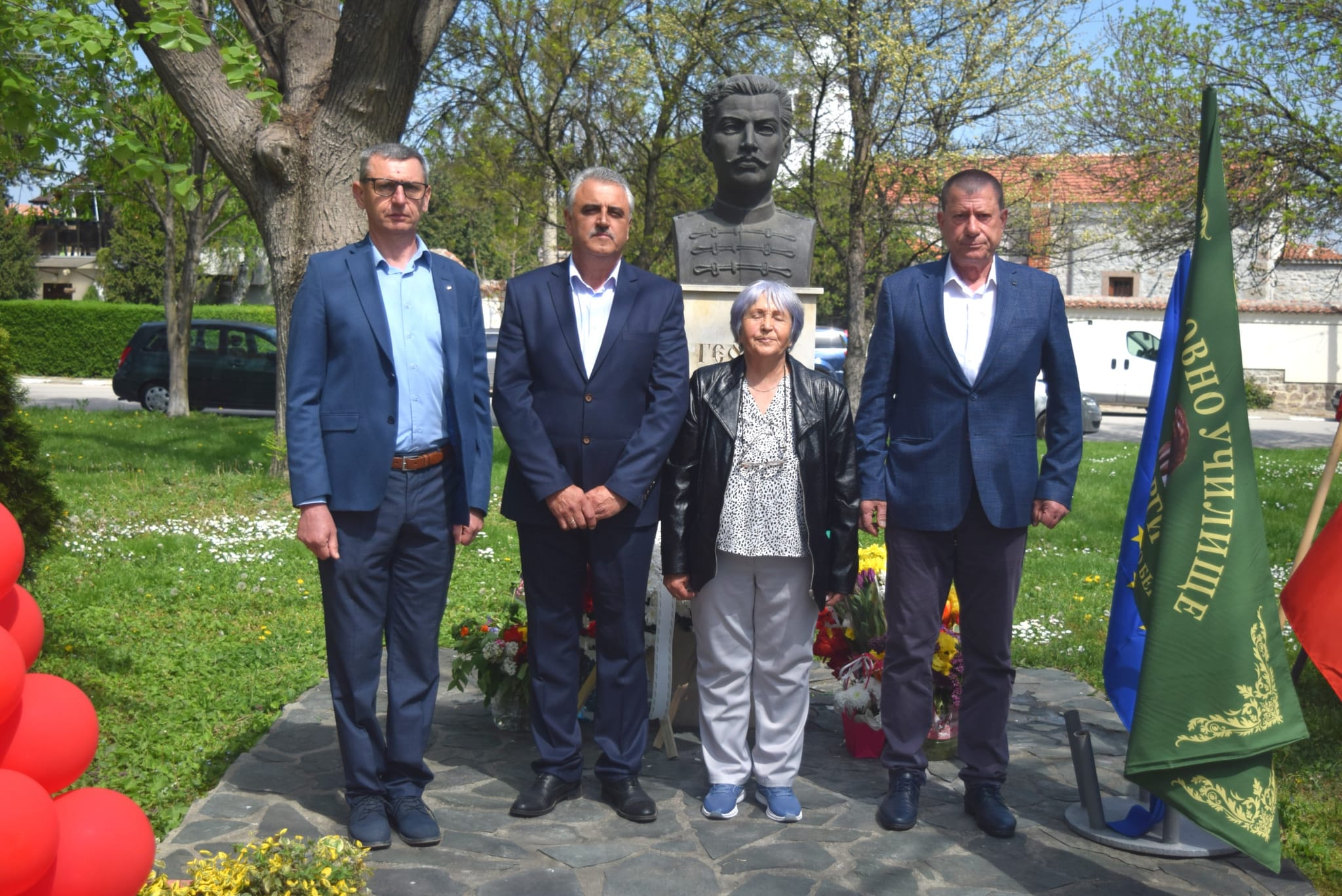 Деца пресъздадоха събитията от 1876 година в Бенковски 