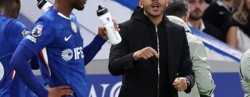 Челси уволни Лиъм Росиниър