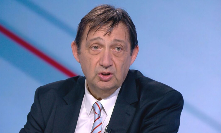 Иван Шишков: Кой и дали някой от служебната власт ще остане в редовната зависи само от Румен Радев