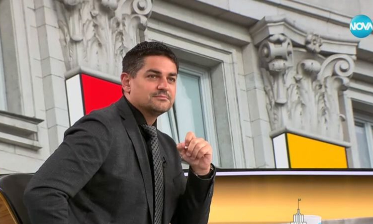 Радостин Василев: Радев няма да прави никаква борба с Борисов и Пеевски!