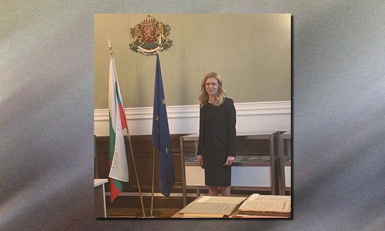 Кабинетът на Пеевски с герба в НС е читалня от днес