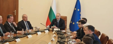 Радев назначи двама нови зам.-министри