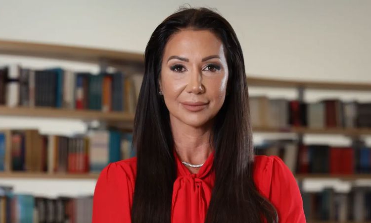 Ася Панджерова: Името ми беше въвлечено в безпрецедентна кампания, изживявам го тежко