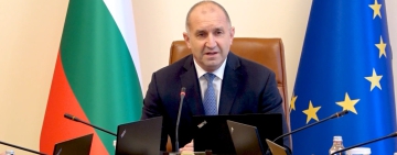 Румен Радев очаква доклади за готовността за горските пожари и безводието
