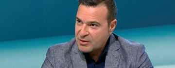 Слави Ангелов: 