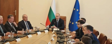 Каква е посоката на кабинета „Радев“?