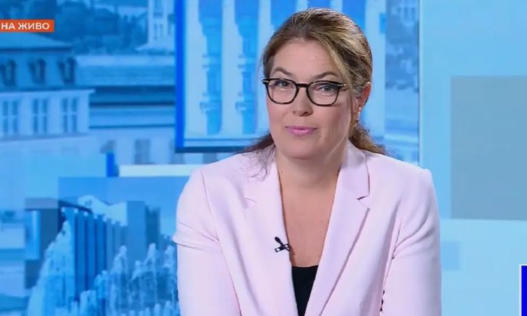 Министър Петрова се натъкнала на тежко наследство и притеснителни практики в енергетиката