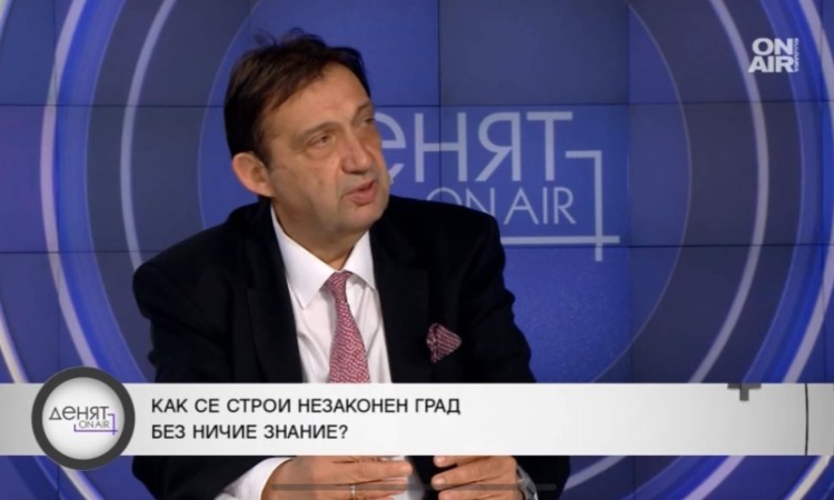 Шишков за "Баба Алино": Ако не го събори строителят, ще е общината, може и да се запорира земята
