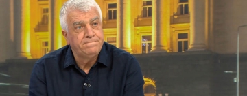 Проф. Румен Гечев: Дилемата е или теглим повече заеми, или богатите плащат повече