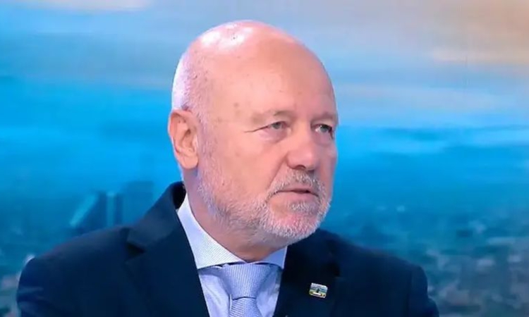 Проф. Тагарев: Стоянов обявява друг вид политика, без да е ревизирана от НС