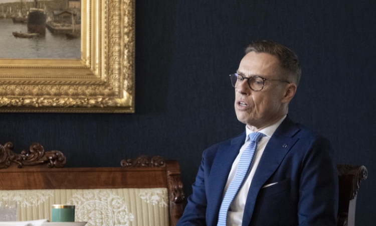 Президентът на Финландия: Украйна е в силна позиция и трябва да преговаря с Путин