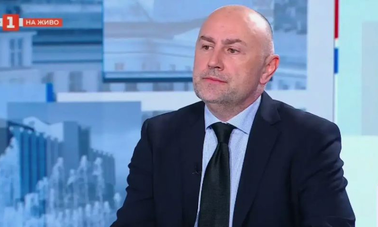 Каримански: Няма никаква връзка между свръхдефицита и банковата стабилност