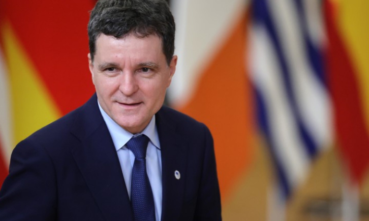 Трус в румънската политика: Новата номинация за премиер разпалва конфликт в управляващата партия