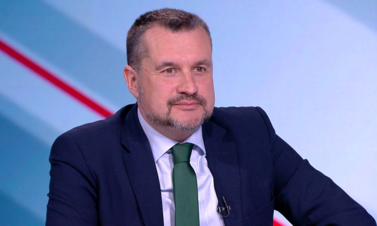 Калоян Методиев за СИГМА: PR димка! Тук няма ревизия или реформа в обществените поръчки. Няма борба с олигархията!