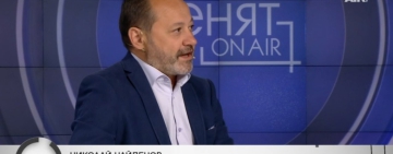 Николай Найденов: Шефката на кадастъра във Варна има имот през улица от 