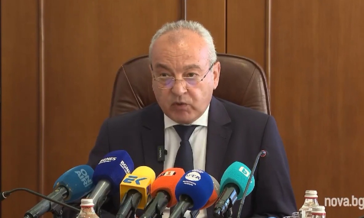 Донев представя Бюджет 2026: Целта е дефицитът да бъде свит до 3% до 2028 г.