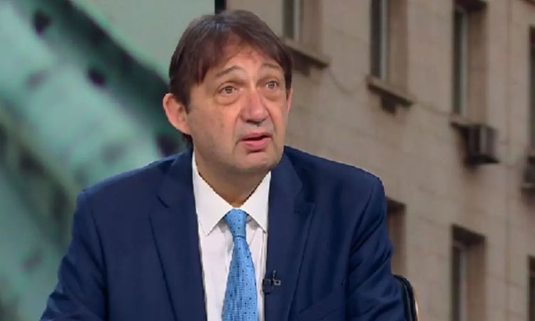 Иван Шишков: При последните катастрофи ударите са доста нетипични, а мантинелите пригодни за удари 20 градуса