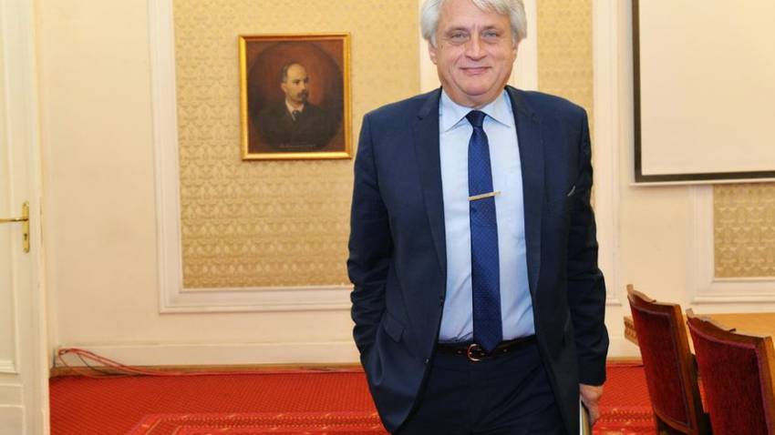 Бойко Рашков се срещна с вътрешния министър на РСМ