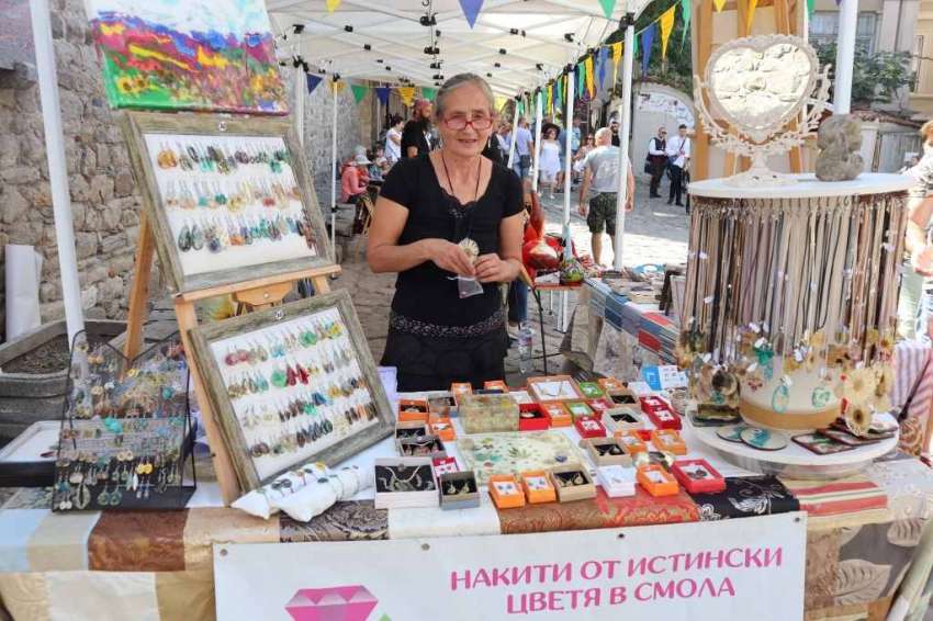 Заместник-кметът Пламен Панов откри Есенния панаир на занаятите