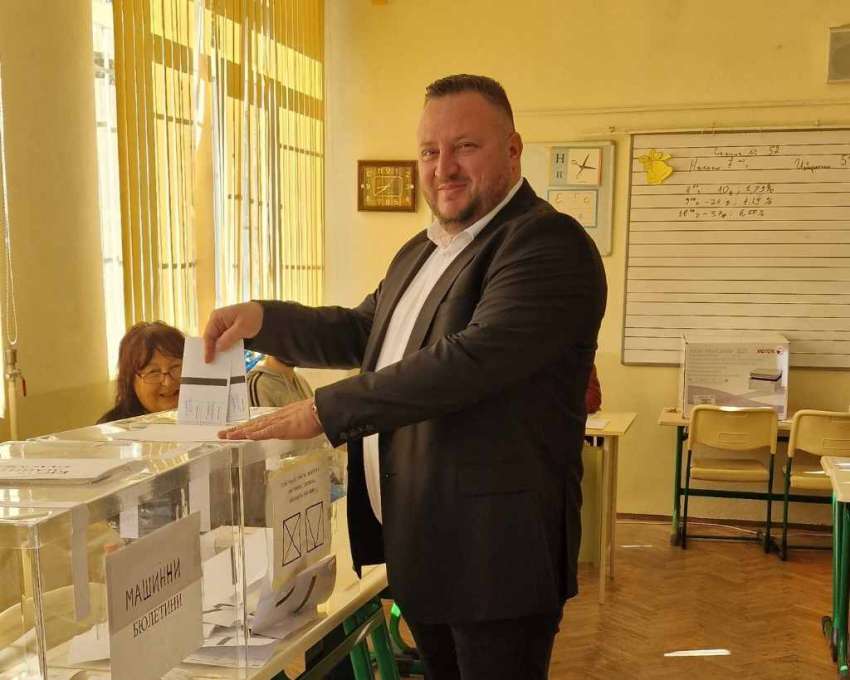 Илиян Лалев от ГЕРБ гласува за променен, модерен и зелен „Северен“