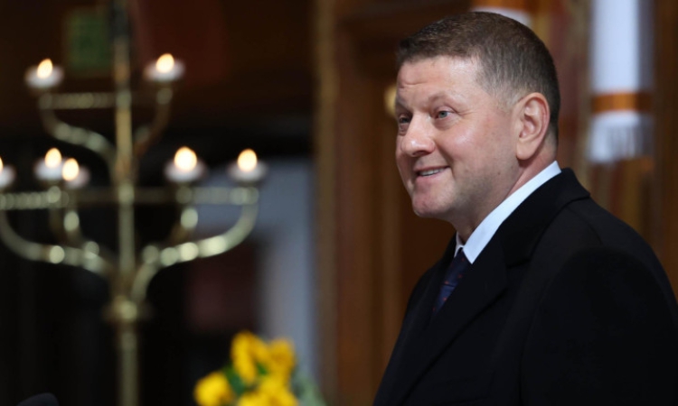 Залужний: СБУ се опита да извърши обиск на кабинета ми, докато бях главнокомандващ