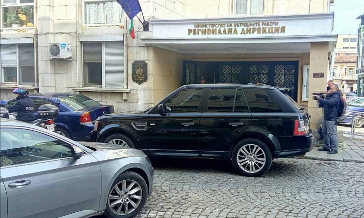 Областните дирекции на МВР в Перник и Пловдив са с нови шефове