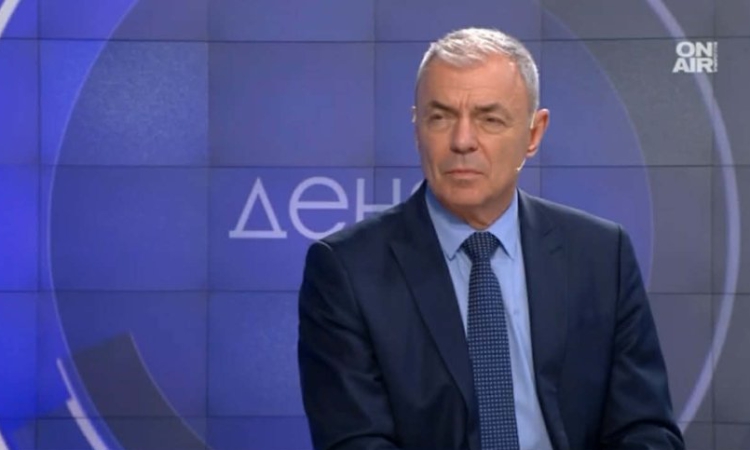 Министър Игнатов за случая "Петрохан": МОН проверява училище "Космос" и учителите