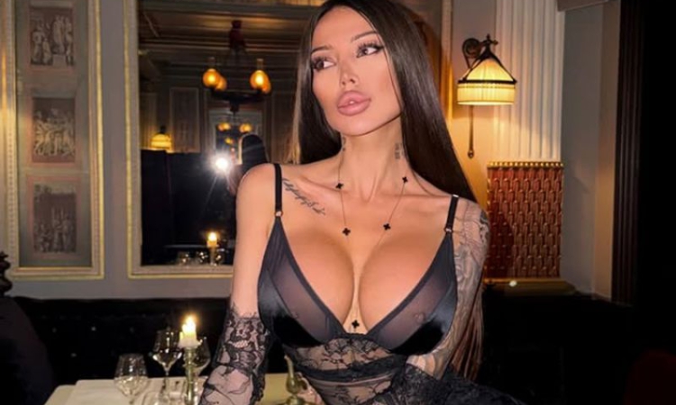 Палава украинка се появи в ресторант по прашки (СНИМКИ)